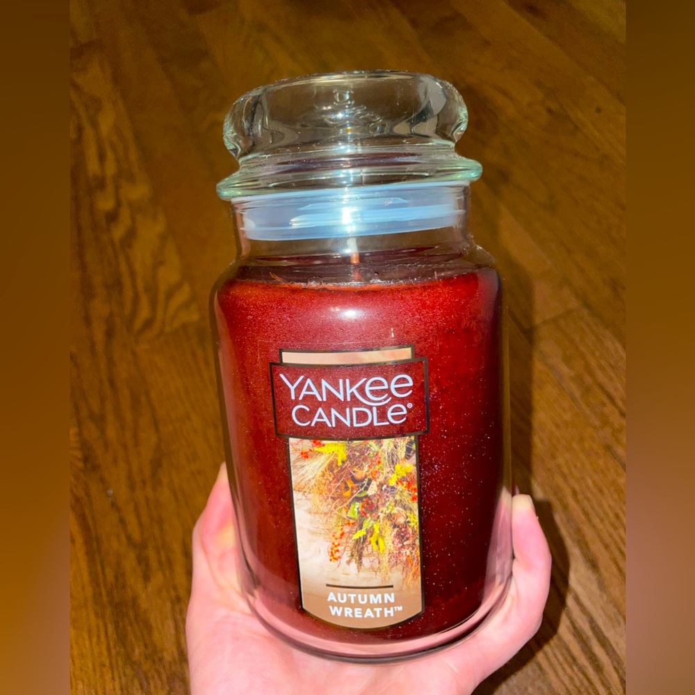 NWT 22oz Yankee Candle - never been lit